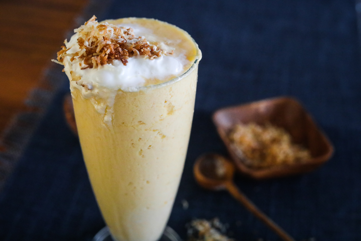 Pina colada smoothie