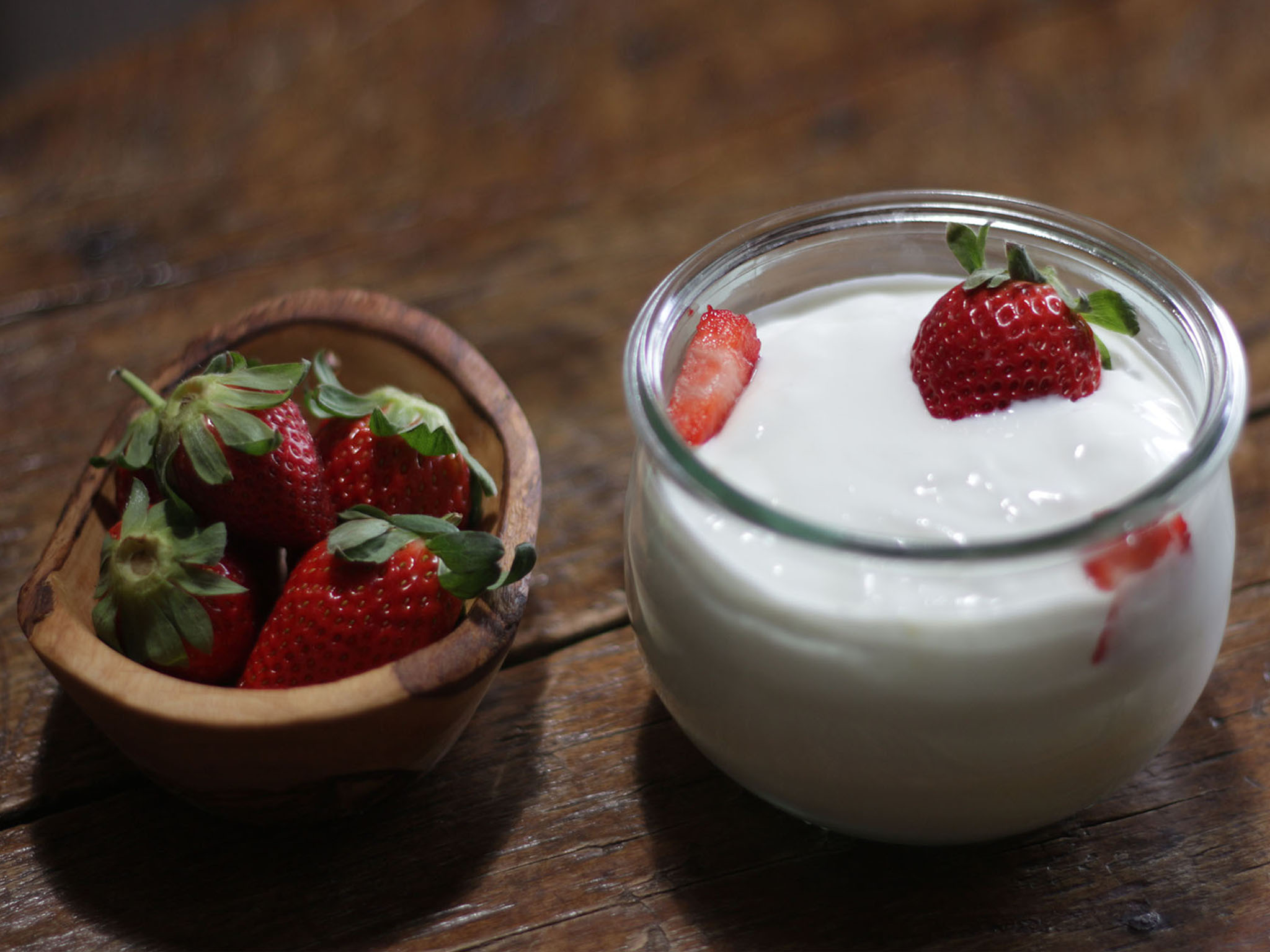 Second Fermented Kefir with Strawberries