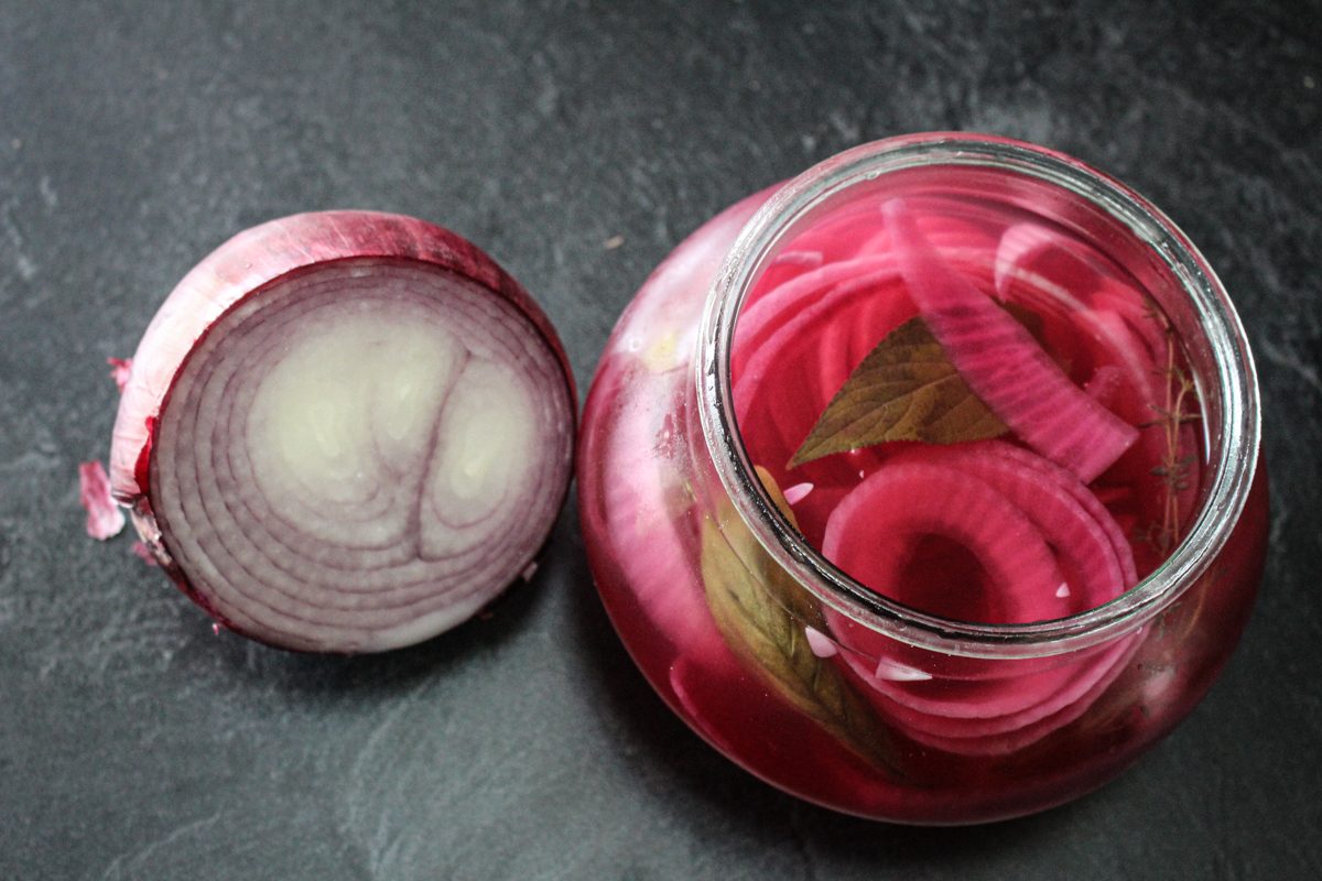 Hibiscus Pickled Red Onions - Sweet Life