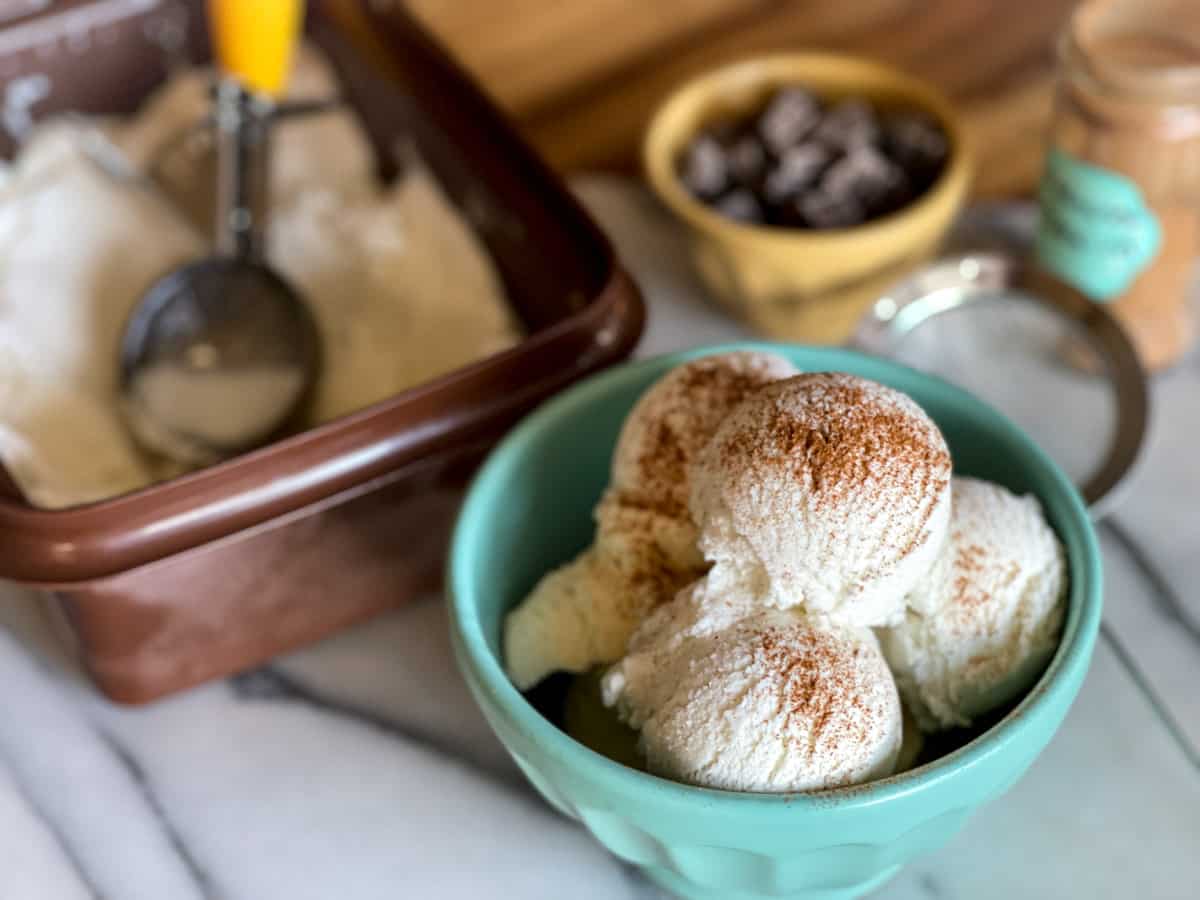 Vanilla Kefir ice cream h3 Vanilla Kefir ice cream h3