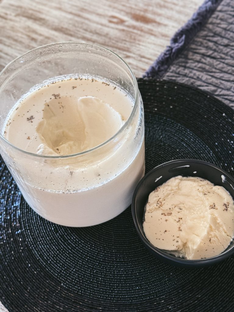 Vanilla Yogurt Plus Cultured Food Life