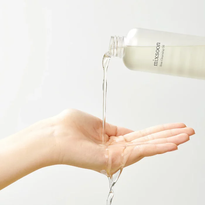 mixsoon Bean Cleansing Oil - Image 2