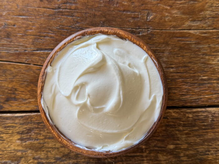 Easy Skyr Yogurt Starter - Image 3